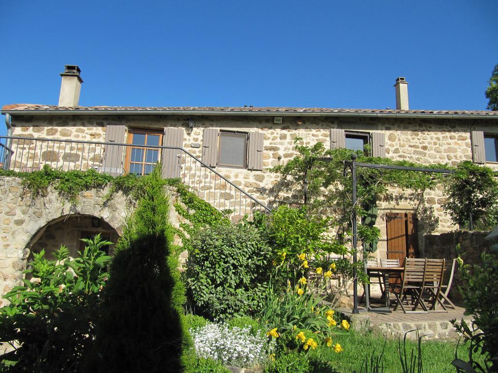 Le Petit Rias Gite Soleil Saint Maurice en Chalencon Exterior photo